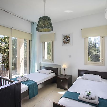 Villa Michelle 10 Protaras Exterior foto